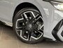 Volkswagen Golf 1.5 eTSI R-Line / Pano / Head-up / Keyless /