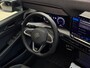 Volkswagen Golf 1.5 eTSI R-Line / Pano / Head-up / Keyless /