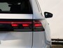 Volkswagen Tiguan R-Line Edition 1.5 eHybrid 200 kW / 272 PK SUV 6 v | Panoramadak | Trekhaak | 360 Camera | Black Style | HD Matrix | 360 Camera | Head-Up |
