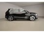 Volkswagen Tiguan 2.0 TSI 4Motion Highline Business R | Trekhaak | Pano | 20" | LED | Camera | DynAudio | Zeer compleet
