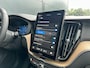 Volvo XC60 2.0 T6 Plug-in hybrid AWD Ultra Dark | Luchtvering | Trekhaak | HUD | Bowers & Wilkins | Pano | 360 camera | 22" velg! |