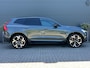 Volvo XC60 2.0 T6 Plug-in hybrid AWD Ultra Dark | Luchtvering | Trekhaak | HUD | Bowers & Wilkins | Pano | 360 camera | 22" velg! |