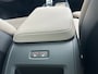 Volvo XC60 2.0 T6 Plug-in hybrid AWD Ultra Dark | Luchtvering | Trekhaak | HUD | Bowers & Wilkins | Pano | 360 camera | 22" velg! |