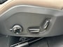 Volvo XC60 2.0 T6 Plug-in hybrid AWD Ultra Dark | Luchtvering | Trekhaak | HUD | Bowers & Wilkins | Pano | 360 camera | 22" velg! |