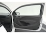 Opel Adam 1.0 Turbo Jam Favourite | Allseason Banden | Bluetooth Radio | Cruise Control | 16 Inch Lichtmetalen Velgen