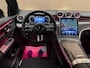 Mercedes-Benz GLC 300e 4MATIC AMG Line 2023 LUCHTVERING LED LEDER