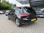 Volkswagen Golf 1.4 TSI ACT Connected Series | Navigatie | Xenon | R-line pakket | Massage Stoelen | Xenon | Schuifdak | Stoelverwarming | 18 Inch Lichtmetalen R-line Velgen