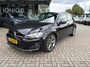 Volkswagen Golf 1.4 TSI ACT Connected Series | Navigatie | Xenon | R-line pakket | Massage Stoelen | Xenon | Schuifdak | Stoelverwarming | 18 Inch Lichtmetalen R-line Velgen