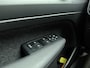Volvo XC40 B3 177pk Automaat Core / Leder / Stoel + Stuurw. Verwarming / Noodreservewiel / Keyless / Elektr. Achterklep / 18'' + All Season Banden / Draadl. Telefoonlader / PDC + Camera /