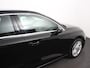 Audi A3 Sportback 40 TFSI e PHEV 204pk Advanced S Tronic Panorama dak Climate control Adaptieve cruise control LED Parkeersensoren Keyless Navigatie Verwarmde voorstoelen Apple Carplay/ Android Auto