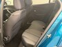 Peugeot 2008 1.2 PureTech 100 Allure Achteruitrij Camera | Parkeersensoren | LED | Leder/Stof | Climate Control | Carplay | 17" Lichtmetaal | Achteruitrij Camera | Airco (automatisch) | Apple Carplay/Android Auto|telefoonintegratie premium