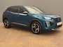 Peugeot 2008 1.2 PureTech 100 Allure Achteruitrij Camera | Parkeersensoren | LED | Leder/Stof | Climate Control | Carplay | 17" Lichtmetaal | Achteruitrij Camera | Airco (automatisch) | Apple Carplay/Android Auto|telefoonintegratie premium