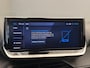 Peugeot 2008 1.2 PureTech 100 Allure Achteruitrij Camera | Parkeersensoren | LED | Leder/Stof | Climate Control | Carplay | 17" Lichtmetaal | Achteruitrij Camera | Airco (automatisch) | Apple Carplay/Android Auto|telefoonintegratie premium