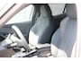 Peugeot e-2008 EV GT Avantage 54 kWh | Navi | Camera V+A | Ad. cruise | Keyless | DAB | LMV 17"|