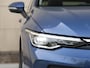 Volkswagen Golf Life Edition 1.5 eHybrid 204 PK | 18" velgen | Navigatie | Camera | Led Plus | Trekhaak |