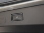 Volkswagen T-Roc R-Line First Edition 1.5 eTSI 110 kW / 150 PK SUV | Panoramadak | Matrix LED | Black Style | Elektrische Klep | Camera | Adaptive Cruise |