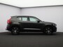 Volvo XC40 2.0 T4 190PK Inscription / Trekhaak / Lederen Bekleding / Stoelverwarming / Keyless / Parkeercamera / Park Assist V+A /