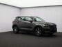 Volvo XC40 2.0 T4 190PK Inscription / Trekhaak / Lederen Bekleding / Stoelverwarming / Keyless / Parkeercamera / Park Assist V+A /