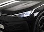 Volkswagen T-Roc 1.5 eTsi Life First Edition 115PK DSG | Beschikbaar vanaf 3-7-2026 |Verlengde garantie | 18" Lm velgen | Stoel- en stuurverwarming |