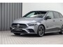 Mercedes-Benz B-klasse 250 e AMG Night Edition, Widescreen, Trekhaak, Camera, Hybride