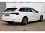 Skoda Octavia Combi 1.0 e-TSI 110pk DSG Business Edition Plus | Achteruitrijcamera | Stoelverwarming | 17" Velgen