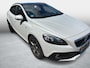 Volvo V40 Cross Country 1.6 T4 Ocean Race | Trekhaak | Panoramadak | Achteruitrijcamera | Parkeersensoren | Lederen Bekleding | Stoelverwarming | Bi-Xenon Adaptief | Navigatie | High Performance Audio