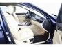 BMW 5-Serie Touring 528xi Executive blauw