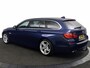 BMW 5-Serie Touring 528xi Executive blauw