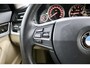 BMW 5-Serie Touring 528xi Executive blauw