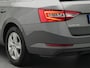 Skoda Superb Combi 1.5 TSI 150pk AUTOMAAT ACT Business Edition | Parkeersensoren | Cruise control | Navigatie | Getinte ramen achter |