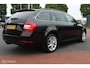 Skoda Octavia Combi 1.0 TSI Greentech Business Edition, Trekhaak, Stoelverwarming, Cruise, Clima, Pdc voor + achter,