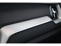 Volvo XC60 T6 Recharge AWD Plus Dark | Stoelverwarming | Trekhaak | Leder | Panoramadak | Pilot Assist | Parkeercamera | Keyless | Glossy Black