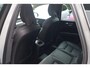 Volvo XC60 T6 Recharge AWD Plus Dark | Stoelverwarming | Trekhaak | Leder | Panoramadak | Pilot Assist | Parkeercamera | Keyless | Glossy Black
