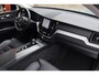 Volvo XC60 T6 Recharge AWD Plus Dark | Stoelverwarming | Trekhaak | Leder | Panoramadak | Pilot Assist | Parkeercamera | Keyless | Glossy Black