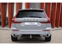 Volvo XC60 T6 Recharge AWD Plus Dark | Stoelverwarming | Trekhaak | Leder | Panoramadak | Pilot Assist | Parkeercamera | Keyless | Glossy Black