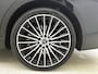 Mercedes-Benz C-klasse Estate 300 e 140 Years Edition | Comfortpakket Plus | Nightpakket | Parkeerpakket met 360°-camera | Trekhaak | Middenconsole metaalstructuur | GUARD 360° Plus | Panoramaschuifdak | Warmtewerend, donkergetint glas | 19" multispaaks lichtmetalen AMG-velgen |