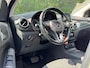 Mercedes-Benz B-klasse 180 Ambition Automaat Xenon Navigatie Cruise Control Climate Control MF Stuurwiel Leder