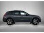 Mercedes-Benz GLC 300 e 4MATIC Sport Edition | AMG line | Trekhaak | Panorama schuifdak | Night pakket | Alarm klasse III | Premium Pakket Inclusief 24 maanden Mercedes-Benz Certified garantie voor Europa.