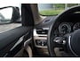 BMW X1 sDrive18i Panaramadak | Leer | Head up | Trekhaak 1700kg | Dealer onderhouden.