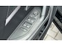 Peugeot e-2008 54KWH 156PK ALLURE AVANTAGE AUTOMAAT / NAVI / LEDER / CLIMA / LED / PDC / 17" LMV / KEYLESS / 360 CAMERA / CRUISECONTROL / 1E EIGENAAR / NIEUWSTAAT !!
