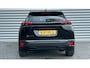 Peugeot e-2008 54KWH 156PK ALLURE AVANTAGE AUTOMAAT / NAVI / LEDER / CLIMA / LED / PDC / 17" LMV / KEYLESS / 360 CAMERA / CRUISECONTROL / 1E EIGENAAR / NIEUWSTAAT !!
