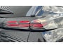 Peugeot e-2008 54KWH 156PK ALLURE AVANTAGE AUTOMAAT / NAVI / LEDER / CLIMA / LED / PDC / 17" LMV / KEYLESS / 360 CAMERA / CRUISECONTROL / 1E EIGENAAR / NIEUWSTAAT !!