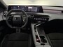 Peugeot 3008 1.2 Hybrid 145 GT 360 Camera, Navi, Half leder/Alcantara, Memory stoelen, Stoelverwarming, Elektrische achterklep, Rijstrook correctie, Keyless start
