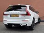 Volvo XC60 2.0 T6 Plug-in hybrid AWD Plus Black Edition Facelift, PHEV, Long range, Automaat, Panoramadak, Trekhaak semi elektrisch, 21 inch wielen, Harman Kardon audio, Park assist voor- en achter, Parkeercamera, Extra getint glas achter