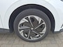 MG MG4 Electric Luxury 64 kWh | 1e-EIG. | WLTP 435 KM | Navi | 360° CAM | 17"LMV | ACC | ECC | Stoel + Stuur verwarming | Warmtepomp | DAB |