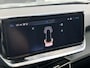 Peugeot e-2008 EV Active Pack 50 kWh SOH 100% | Navigatie | Cruise control | Carplay |