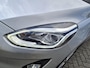Ford Fiesta 1.0 EcoBoost Titanium | Trekhaak | Adaptieve Cruise Control | 16'' LMV | Voorruitverwarming | Achteruitcamera | Climate Control | B&O Premium Sound | Parkeersensoren V+A |