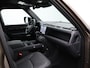 Land Rover Defender 110 2.0 P300e 110 X-Dynamic HSE | Cold Climate Pack | Black Exterior Pack | 22" Inch Gloss Black | Meridian Surround Audiosysteem |