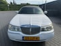 Lincoln Town Car 