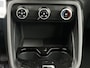 Citroën C3 1.2 Hybrid 110pk Collection | Climate Control | Parkeercamera/-sensoren | Comfort Seats | Full LED | DAB | Apple Carplay/Android Auto |